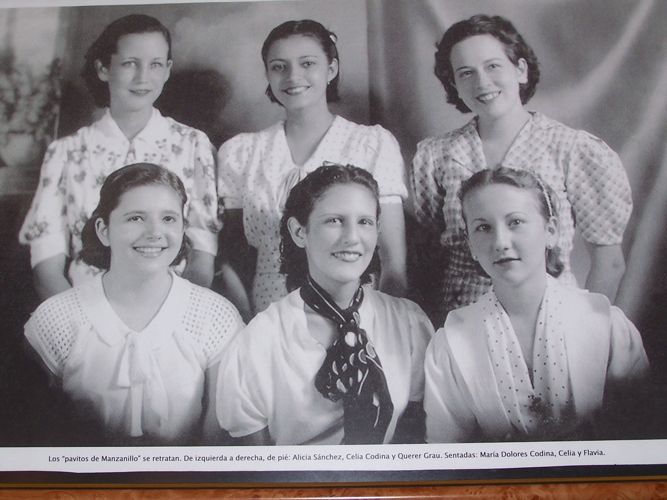 Celia Sánchez y hermanas - 86